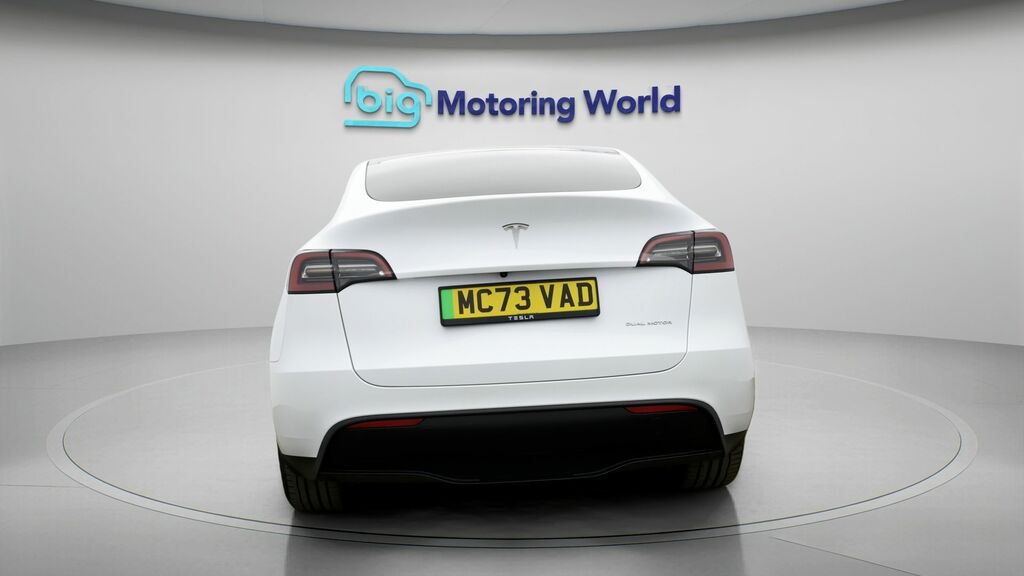 Tesla Model Y Long Range White #6