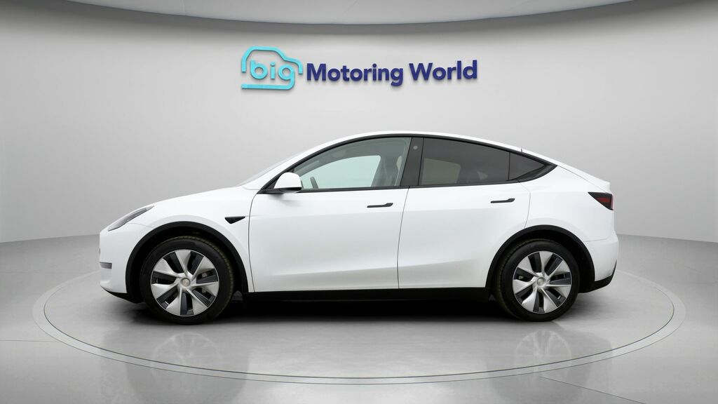 Tesla Model Y Long Range White #4