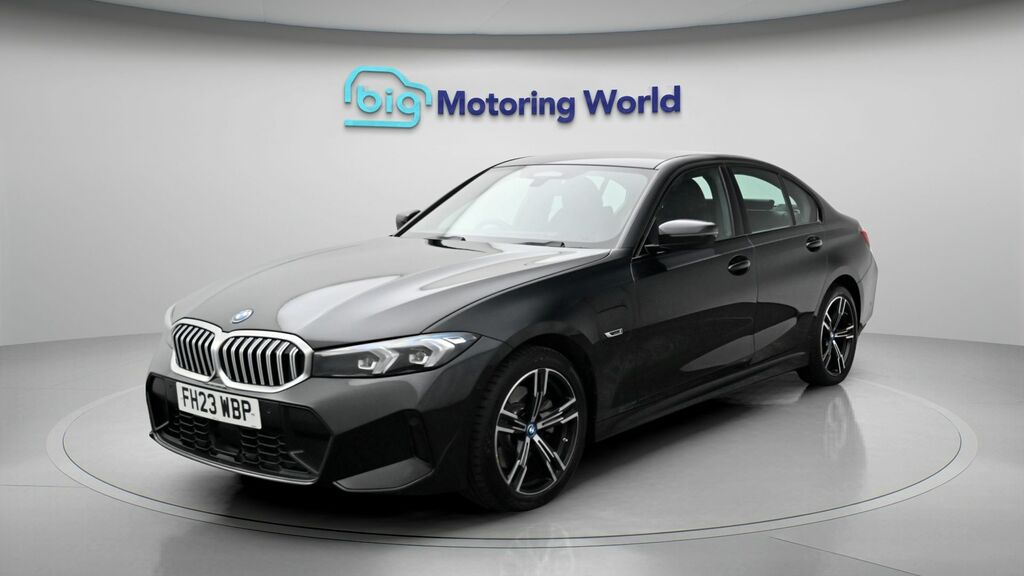 BMW 3 Series M Sport Black #3