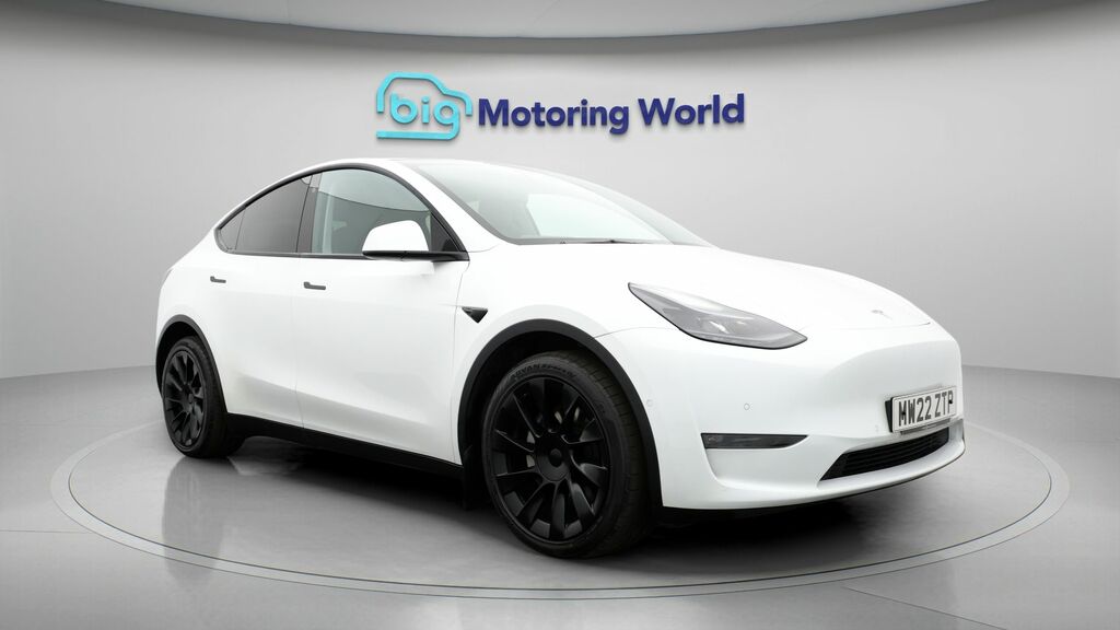 Tesla Model Y Long Range White