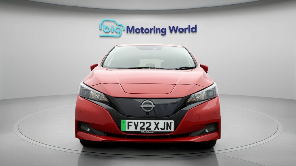 Nissan Leaf N-connecta Red #2