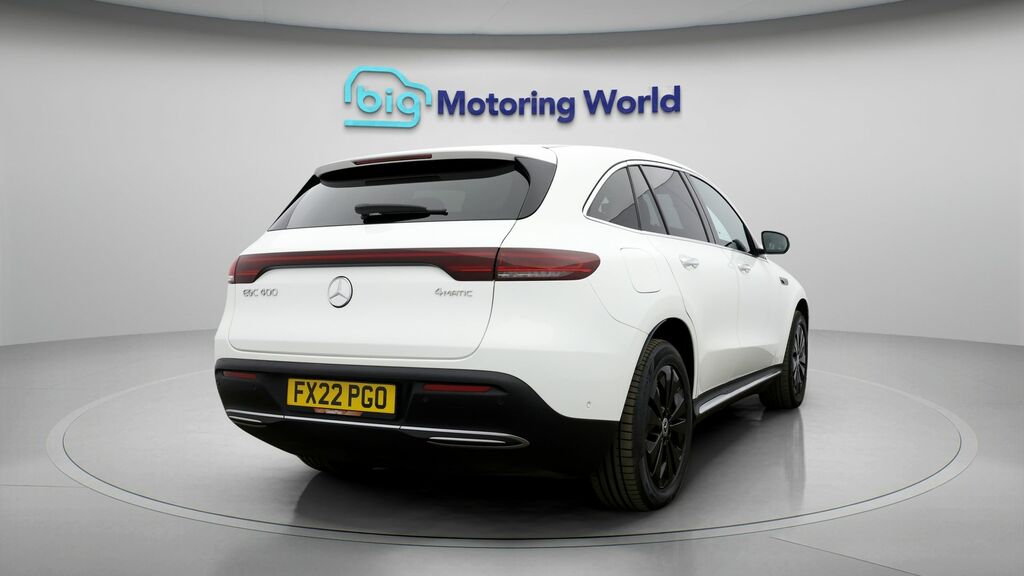 Mercedes-Benz EQC Sport White #6