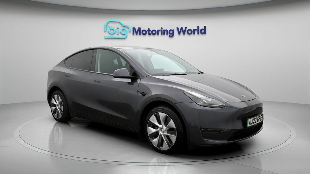 Tesla Model Y Long Range Grey