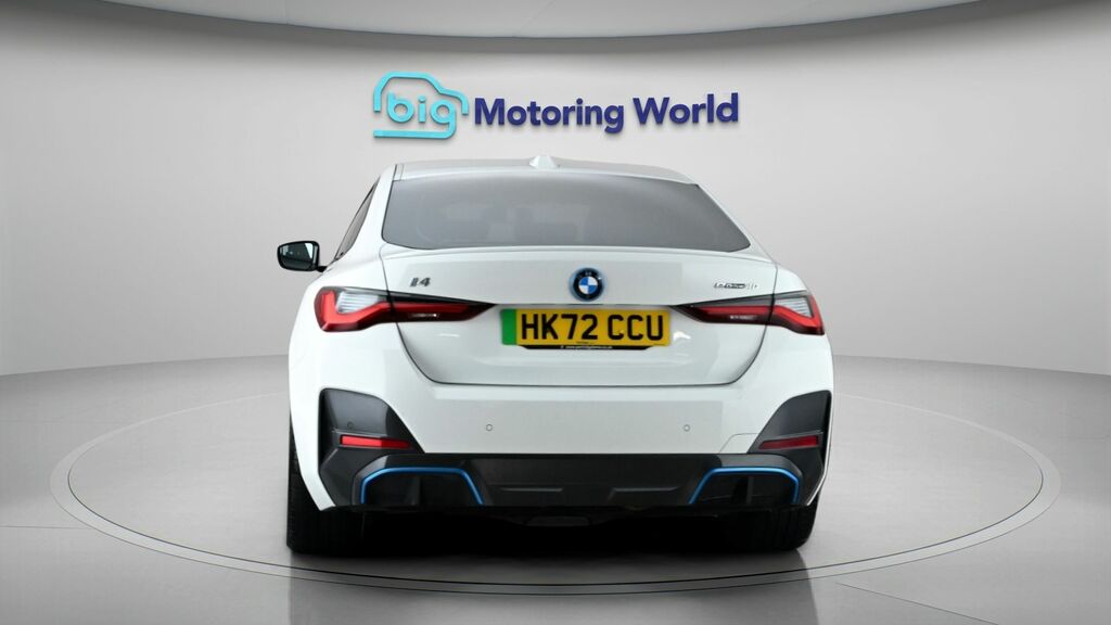BMW i4 M Sport White #6