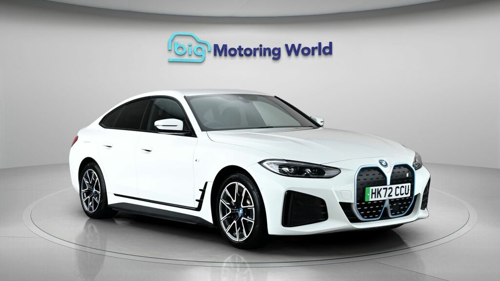 BMW i4 M Sport White
