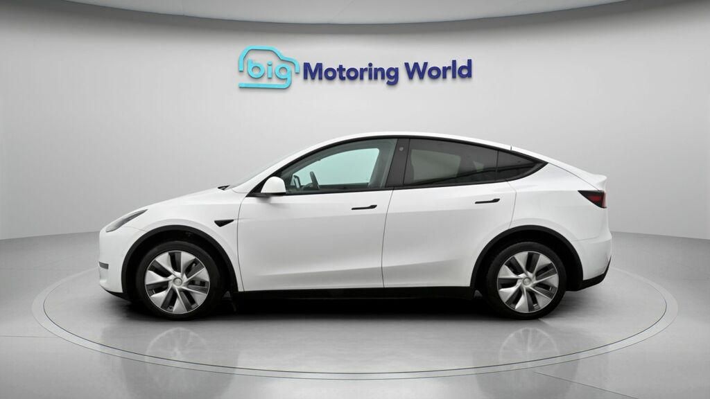 Tesla Model Y Long Range White #4