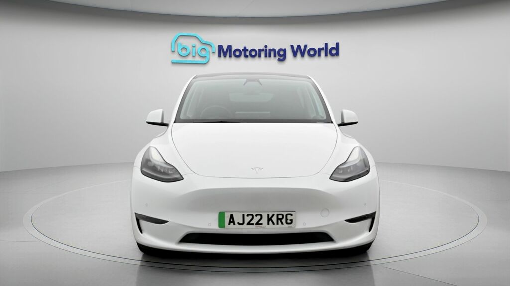 Tesla Model Y Long Range White #2