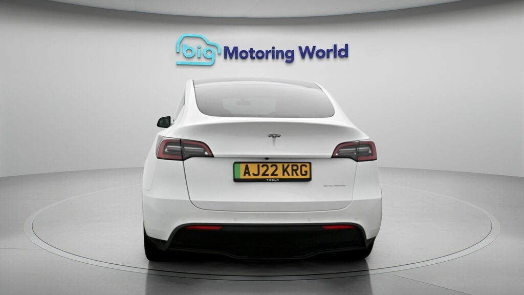 Tesla Model Y Long Range White #6