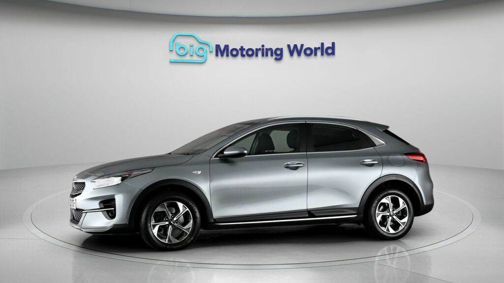 Kia Xceed 2 Silver #4