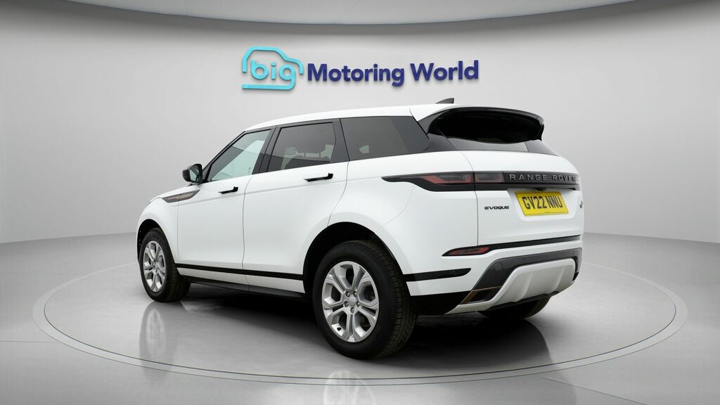 Land Rover Range Rover Evoque R-dynamic S White #5