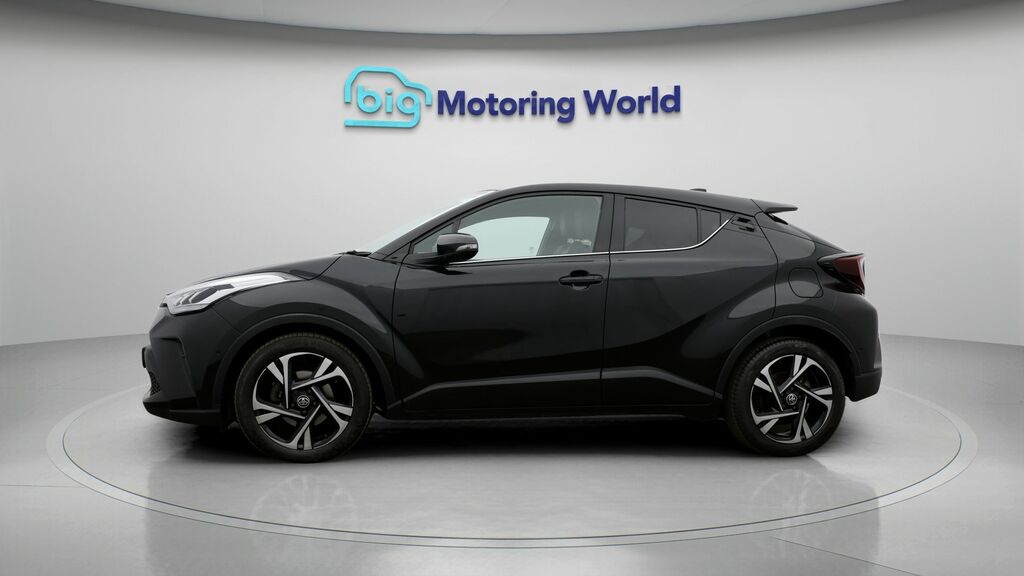 Toyota C-Hr Design Black #4