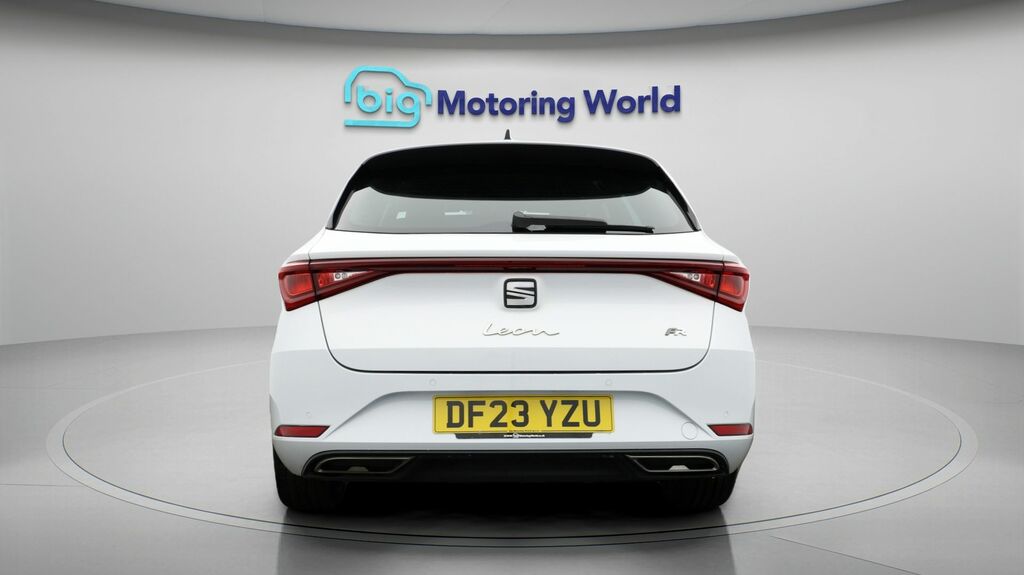 Seat Leon Fr Sport White #6