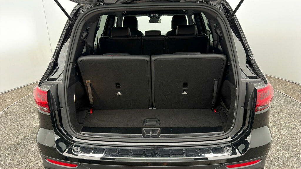 Mercedes-Benz GLB Class Glb 200 Amg Line 7G-tronic White #16