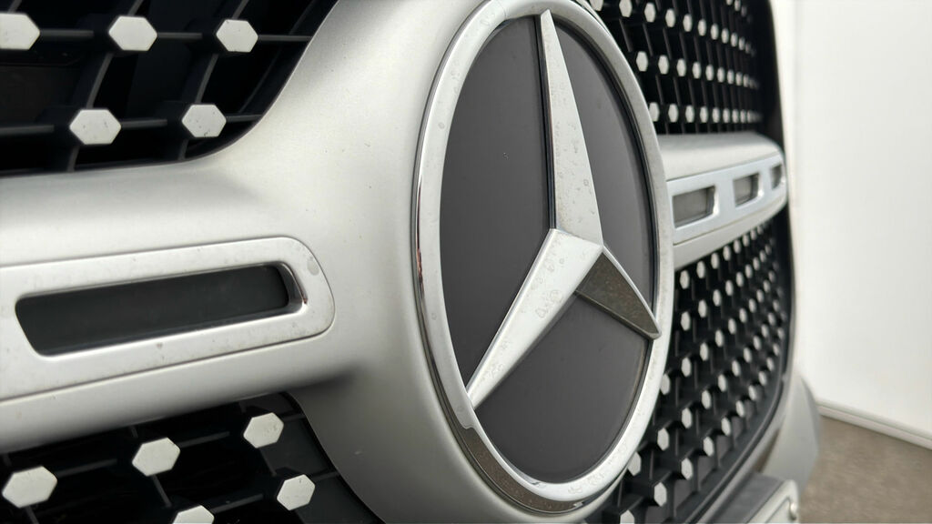 Mercedes-Benz GLB Class Glb 200 Amg Line 7G-tronic White #20