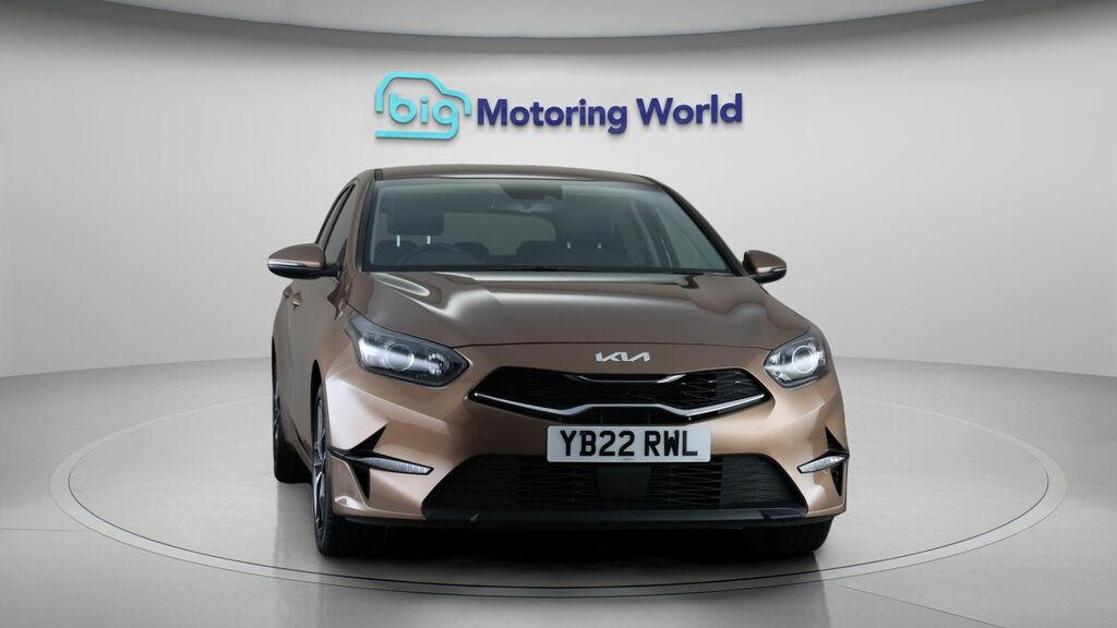 Kia Ceed 3 Brown #2