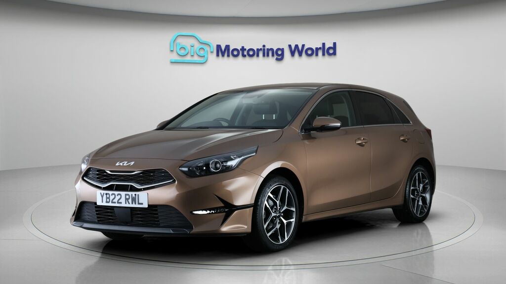 Kia Ceed 3 Brown #3