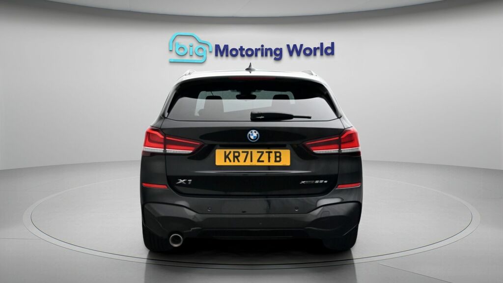 BMW X1 M Sport Black #6