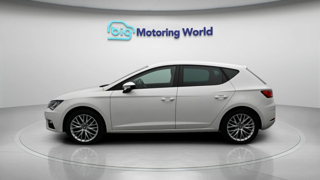 Seat Leon Se Dynamic White #4