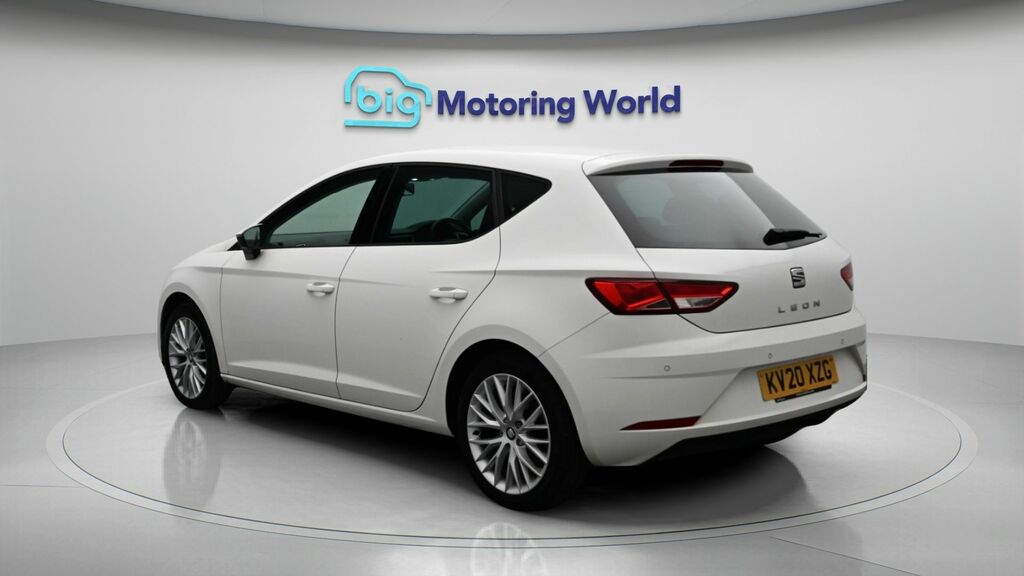 Seat Leon Se Dynamic White #5