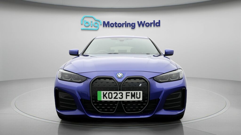 BMW i4 M Sport Blue #2