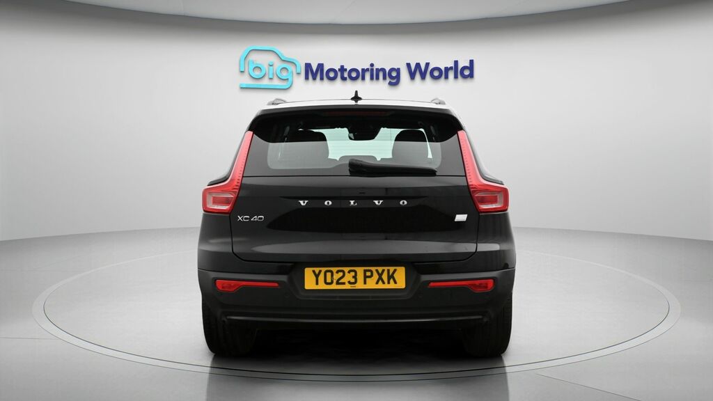 Volvo XC40 Plus YO23PXK Black #6