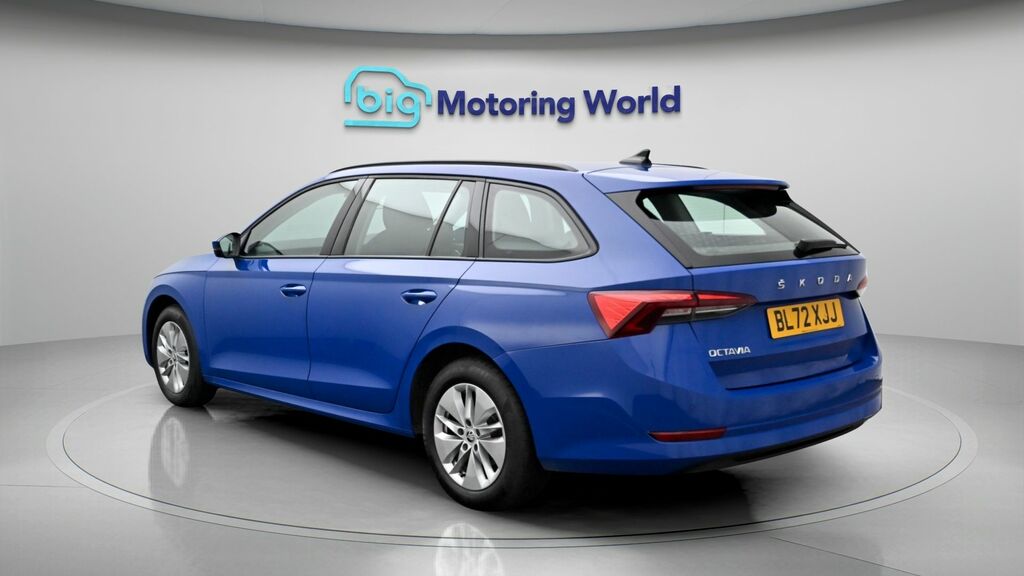 Skoda Octavia Se Technology Blue #5