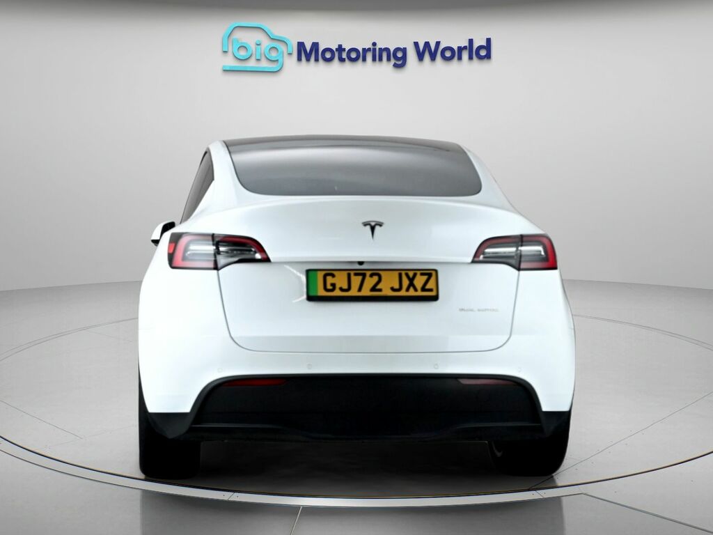 Tesla Model Y Long Range GJ72JXZ White #6