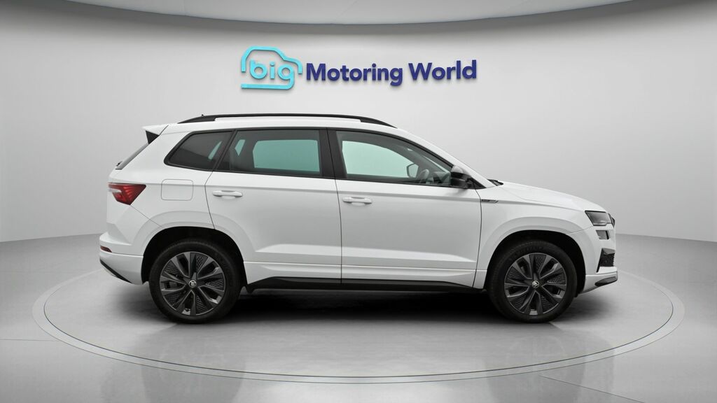 Skoda Karoq 1.0 Tsi Se Drive Silver #8