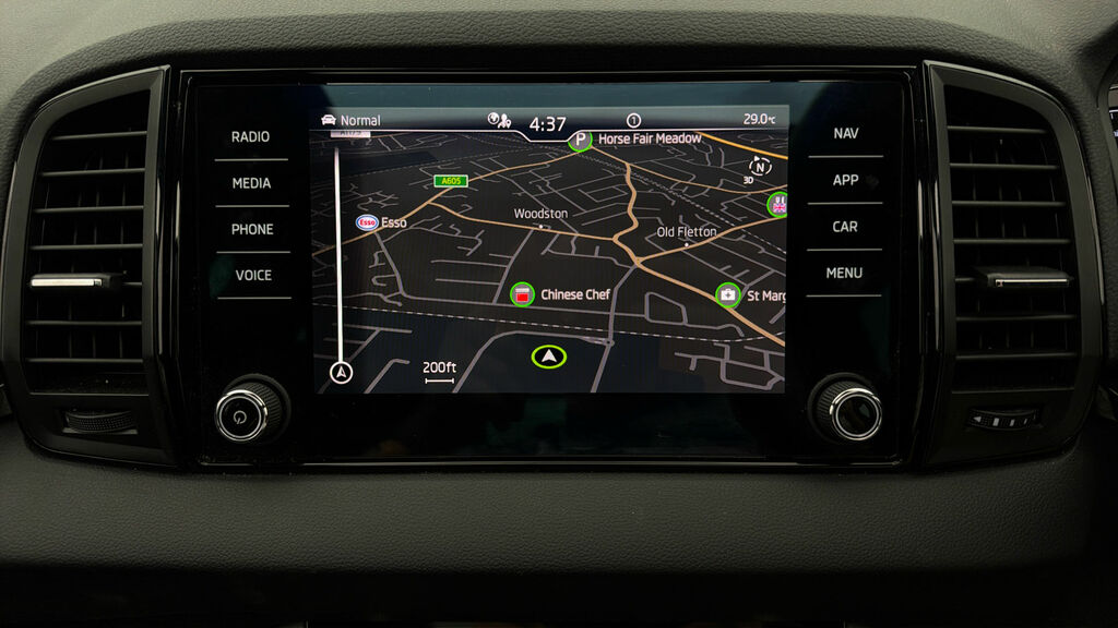 Skoda Karoq 1.0 Tsi Se Drive Silver #10