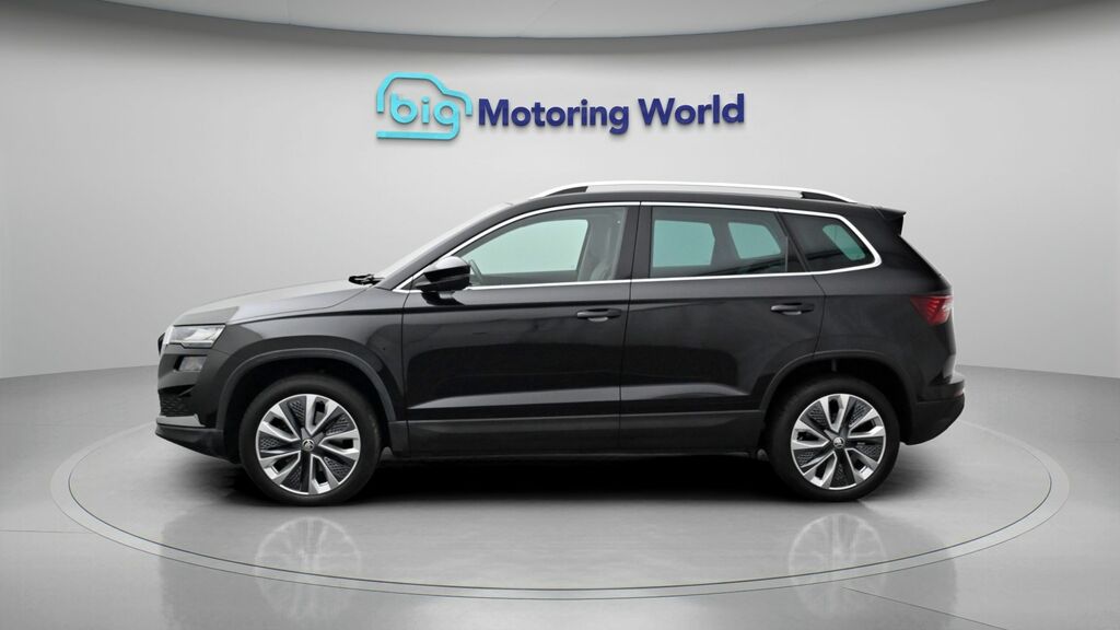 Skoda Karoq Se L EK23PXE Black #4