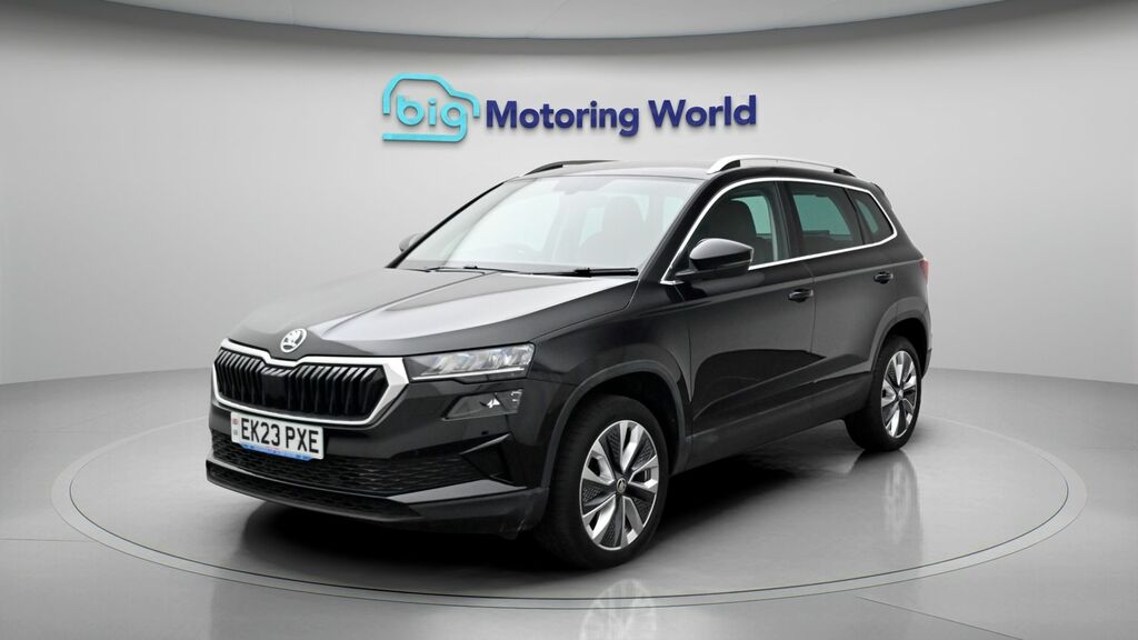 Skoda Karoq Se L EK23PXE Black #3