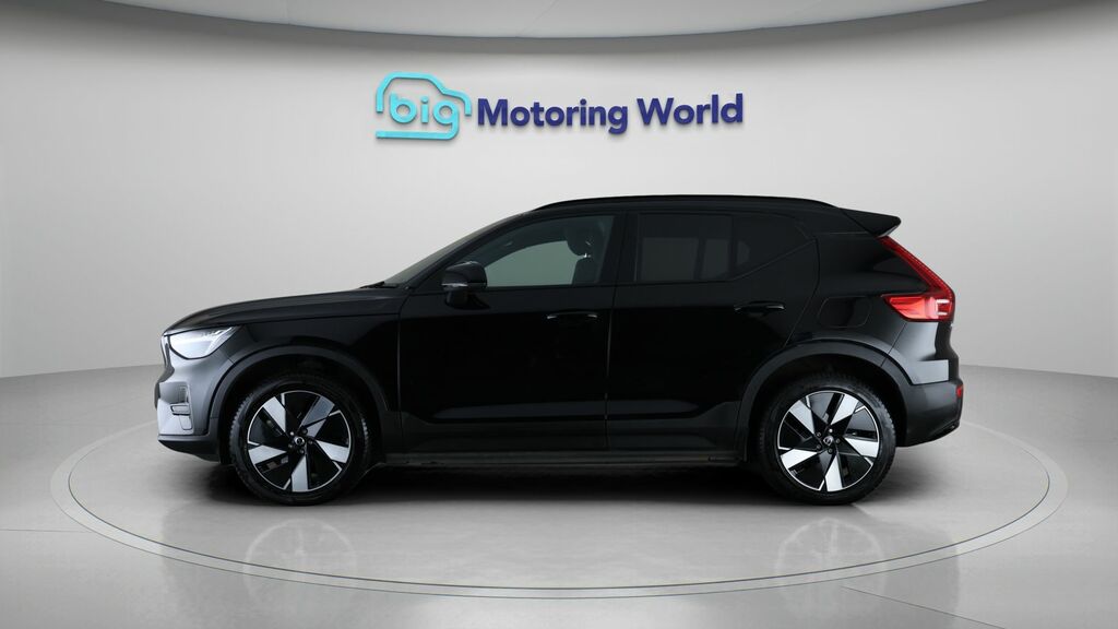 Volvo XC40 Core Black #4