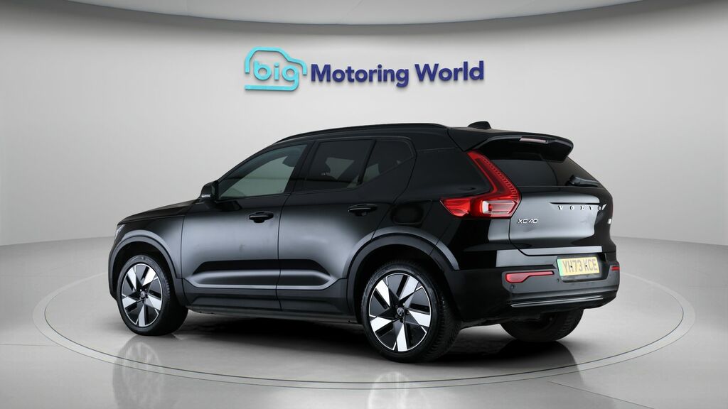 Volvo XC40 Core Black #5