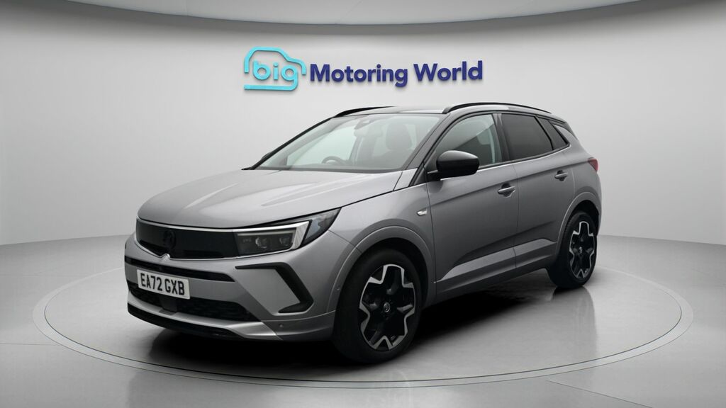 Vauxhall Grandland Ultimate Grey #2