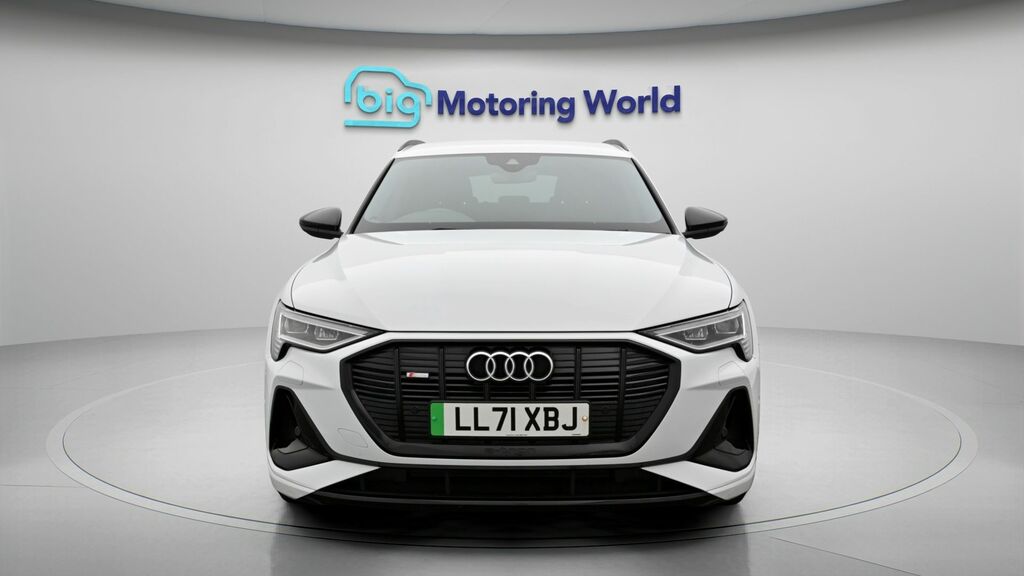 Audi E-tron Black Edition LL71XBJ White #2
