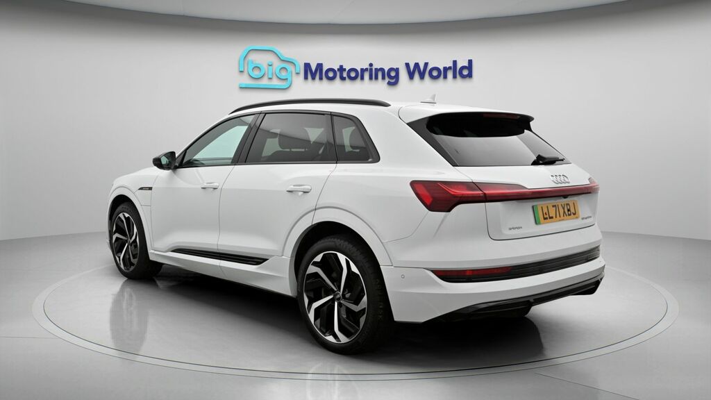 Audi E-tron Black Edition LL71XBJ White #5