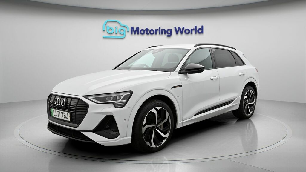 Audi E-tron Black Edition LL71XBJ White #3