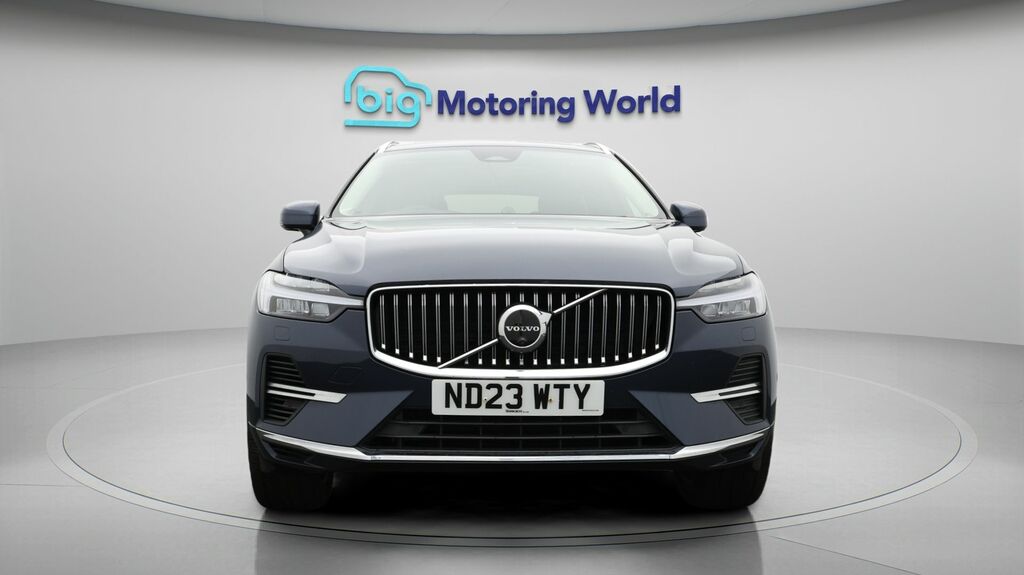 Volvo XC60 Ultimate Bright Blue #2
