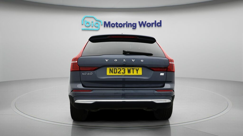 Volvo XC60 Ultimate Bright Blue #6