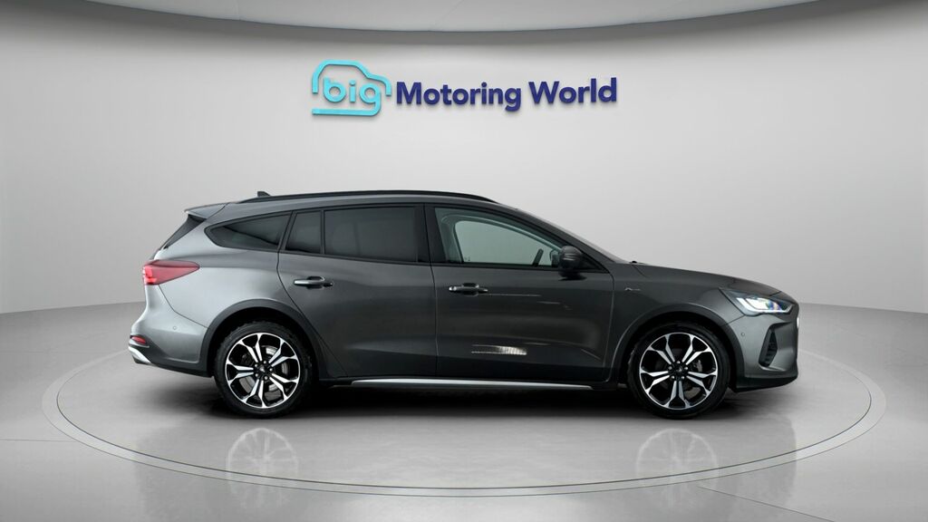Ford Focus 1.0 Ecoboost Hybrid Mhev 155 St-line Vignale 2 Blue #8
