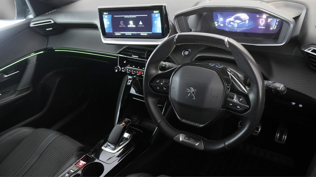 Peugeot e-2008 100Kw Allure 50Kwh  #9