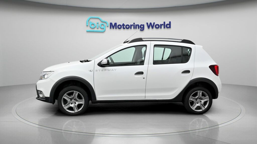 Dacia Sandero Stepway Essential White #4