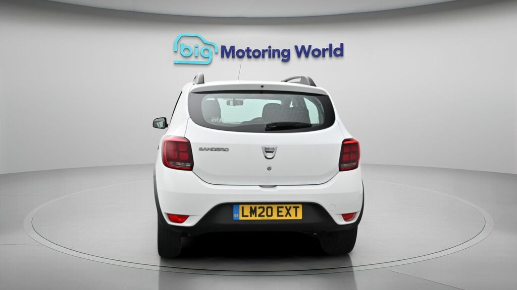 Dacia Sandero Stepway Essential White #6