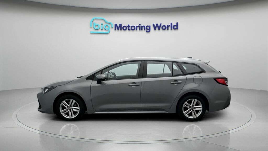 Toyota Corolla Icon Grey #4