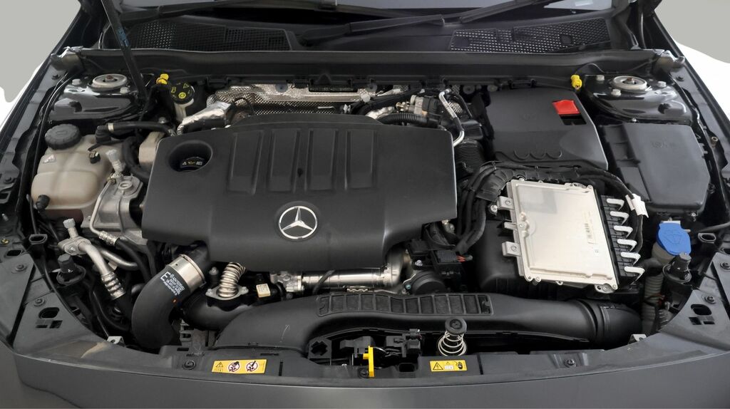 Mercedes-Benz CLA Class 1.3 E 15.6Kwh Amg Line Premium Plus Coupe 8G-dct  #19