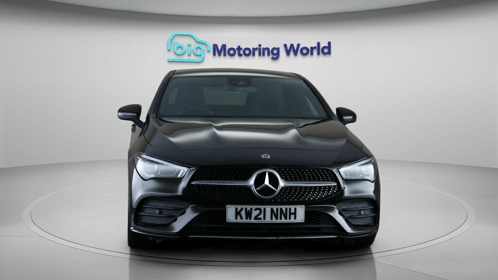 Mercedes-Benz CLA Class Amg Line Black #2