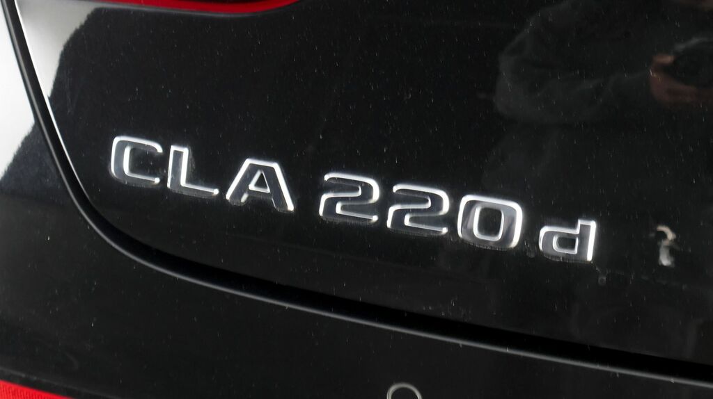 Mercedes-Benz CLA Class 1.3 E 15.6Kwh Amg Line Premium Plus Coupe 8G-dct  #21