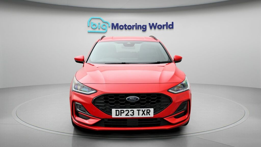 Ford Focus St-line Red #2