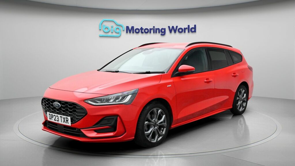 Ford Focus St-line Red #3