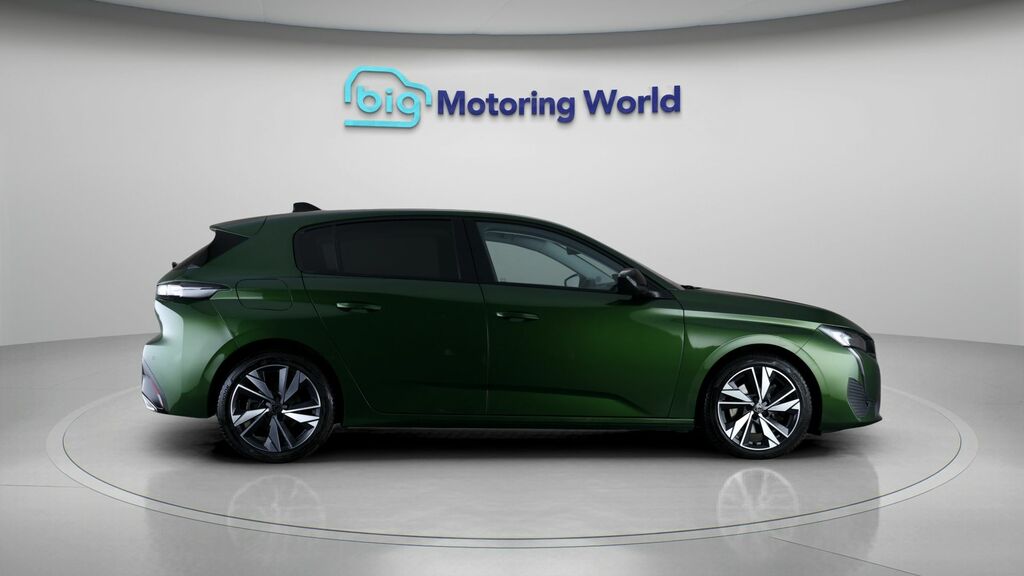 Peugeot 308 1.2 Puretech Active Premium Eat8 Black #8